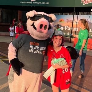 Meet your Posher, Haley